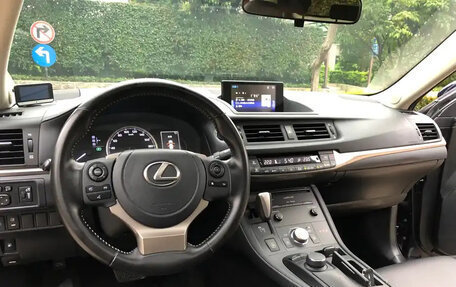Lexus CT I рестайлинг, 2021 год, 1 980 000 рублей, 12 фотография