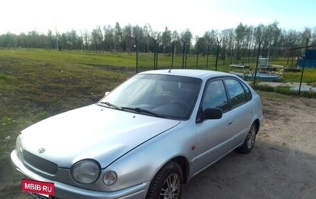 Toyota Corolla, 1999 год, 190 000 рублей, 2 фотография