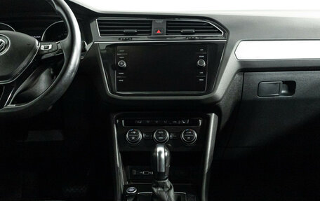 Volkswagen Tiguan II, 2020 год, 2 139 700 рублей, 14 фотография