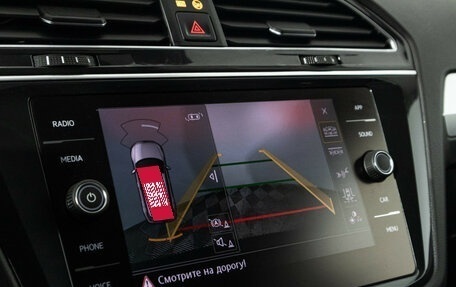 Volkswagen Tiguan II, 2020 год, 2 139 700 рублей, 17 фотография