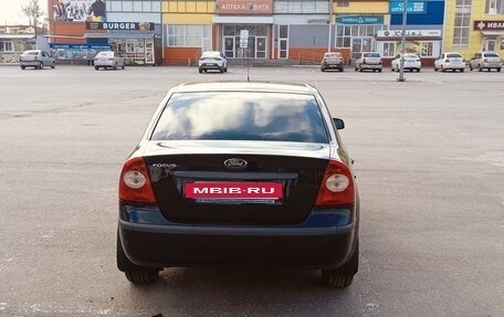 Ford Focus II рестайлинг, 2006 год, 400 000 рублей, 5 фотография