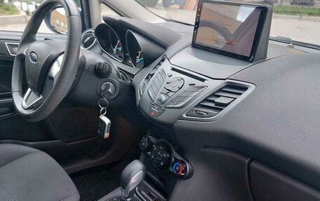 Ford Fiesta, 2015 год, 600 000 рублей, 6 фотография