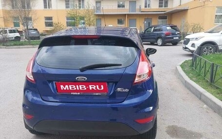 Ford Fiesta, 2015 год, 600 000 рублей, 4 фотография