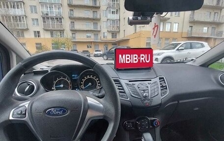 Ford Fiesta, 2015 год, 600 000 рублей, 5 фотография