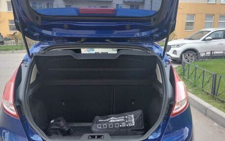 Ford Fiesta, 2015 год, 600 000 рублей, 10 фотография