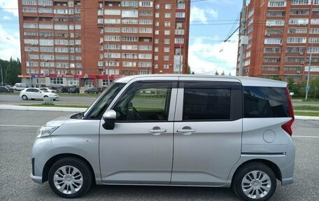 Toyota Roomy I, 2019 год, 1 420 000 рублей, 8 фотография