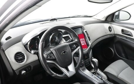 Chevrolet Cruze II, 2011 год, 599 000 рублей, 5 фотография