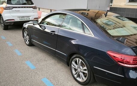 Mercedes-Benz E-Класс, 2014 год, 2 150 000 рублей, 9 фотография