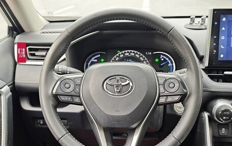 Toyota RAV4, 2021 год, 2 230 000 рублей, 9 фотография