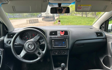 Volkswagen Polo VI (EU Market), 2014 год, 700 000 рублей, 9 фотография