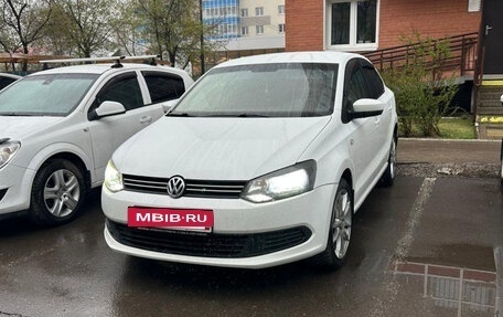 Volkswagen Polo VI (EU Market), 2014 год, 700 000 рублей, 2 фотография