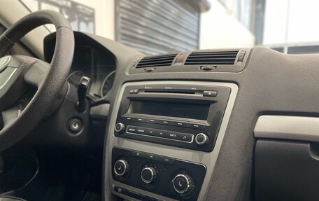 Skoda Octavia, 2012 год, 930 000 рублей, 17 фотография