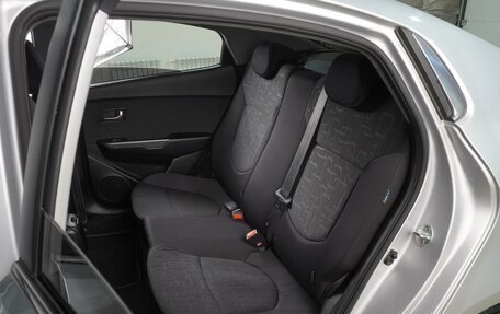 KIA Rio III рестайлинг, 2015 год, 999 000 рублей, 9 фотография