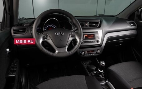 KIA Rio III рестайлинг, 2015 год, 999 000 рублей, 6 фотография