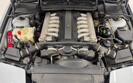 BMW 8 серия, 1997 год, 13 000 000 рублей, 12 фотография