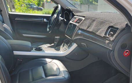 Haval H8, 2015 год, 1 835 000 рублей, 18 фотография