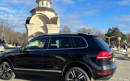 Volkswagen Touareg III, 2011 год, 1 450 000 рублей, 6 фотография