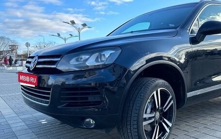 Volkswagen Touareg III, 2011 год, 1 450 000 рублей, 4 фотография