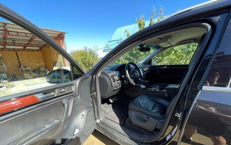 Volkswagen Touareg III, 2011 год, 1 450 000 рублей, 19 фотография
