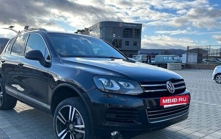 Volkswagen Touareg III, 2011 год, 1 450 000 рублей, 9 фотография