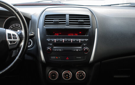 Mitsubishi ASX I рестайлинг, 2011 год, 1 049 000 рублей, 17 фотография