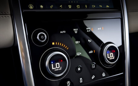 Land Rover Discovery Sport I рестайлинг, 2020 год, 3 490 000 рублей, 28 фотография