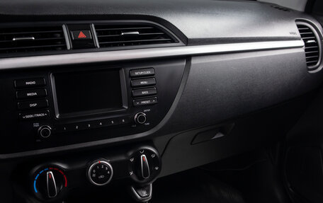 KIA Rio IV, 2018 год, 1 299 000 рублей, 12 фотография