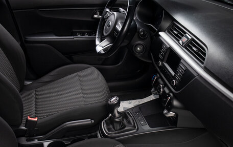 KIA Rio IV, 2018 год, 1 299 000 рублей, 17 фотография