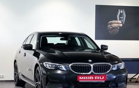 BMW 3 серия, 2021 год, 3 240 000 рублей, 3 фотография
