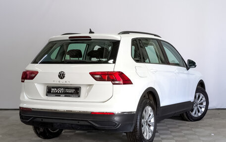Volkswagen Tiguan II, 2021 год, 1 870 000 рублей, 5 фотография