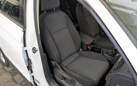 Volkswagen Tiguan II, 2021 год, 1 870 000 рублей, 21 фотография