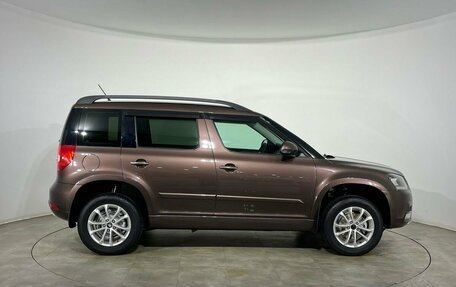 Skoda Yeti I рестайлинг, 2015 год, 1 159 000 рублей, 5 фотография