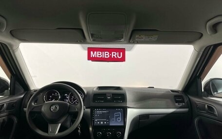 Skoda Yeti I рестайлинг, 2015 год, 1 159 000 рублей, 7 фотография