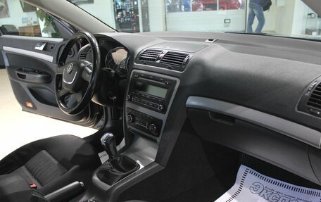 Skoda Octavia, 2010 год, 590 000 рублей, 8 фотография