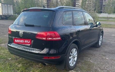 Volkswagen Touareg III, 2013 год, 1 990 000 рублей, 4 фотография