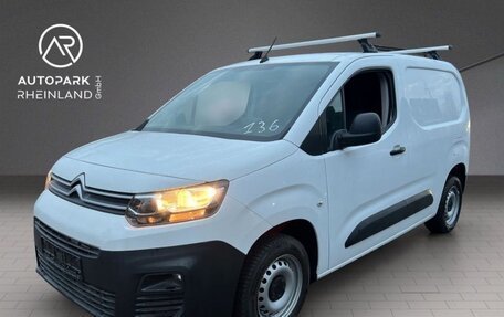 Citroen Berlingo III, 2021 год, 1 950 000 рублей, 2 фотография
