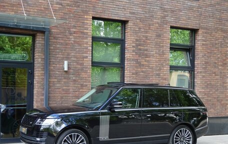 Land Rover Range Rover IV рестайлинг, 2019 год, 9 100 000 рублей, 4 фотография