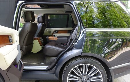 Land Rover Range Rover IV рестайлинг, 2019 год, 9 100 000 рублей, 7 фотография