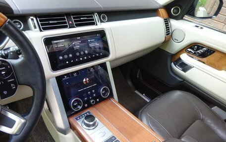 Land Rover Range Rover IV рестайлинг, 2019 год, 9 100 000 рублей, 25 фотография