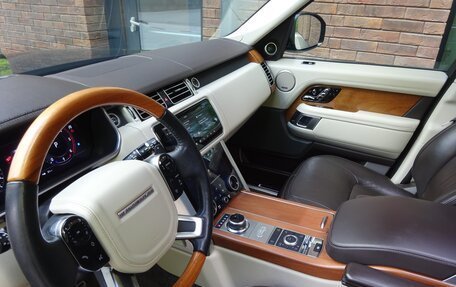 Land Rover Range Rover IV рестайлинг, 2019 год, 9 100 000 рублей, 24 фотография