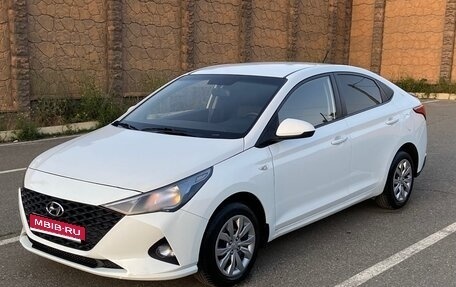 Hyundai Solaris II рестайлинг, 2020 год, 1 260 000 рублей, 1 фотография