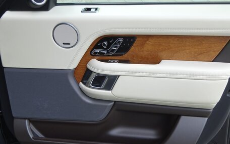 Land Rover Range Rover IV рестайлинг, 2019 год, 9 100 000 рублей, 33 фотография