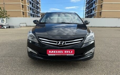 Hyundai Solaris II рестайлинг, 2016 год, 855 000 рублей, 2 фотография