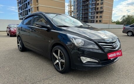 Hyundai Solaris II рестайлинг, 2016 год, 855 000 рублей, 3 фотография