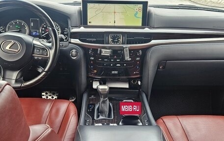 Lexus LX III, 2018 год, 10 700 000 рублей, 11 фотография