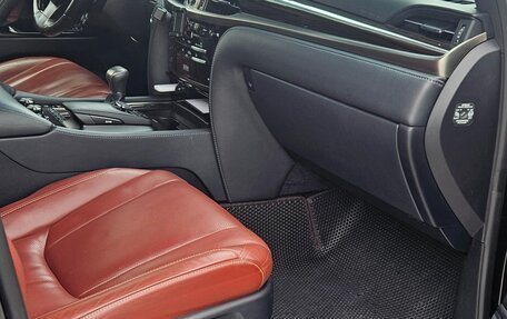 Lexus LX III, 2018 год, 10 700 000 рублей, 17 фотография