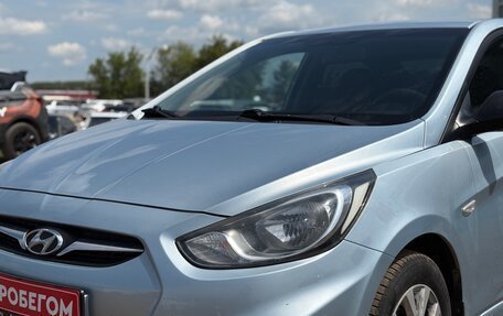 Hyundai Solaris II рестайлинг, 2012 год, 620 000 рублей, 4 фотография