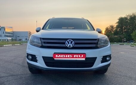 Volkswagen Tiguan I, 2012 год, 1 290 000 рублей, 2 фотография