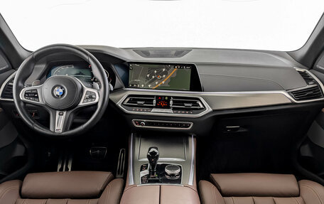 BMW X5, 2021 год, 7 500 000 рублей, 14 фотография