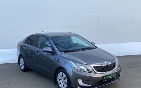 KIA Rio III рестайлинг, 2013 год, 865 000 рублей, 3 фотография